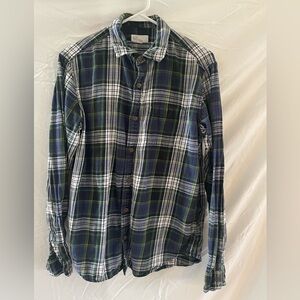GAP Men’s Blue and Green Button-down Flannel